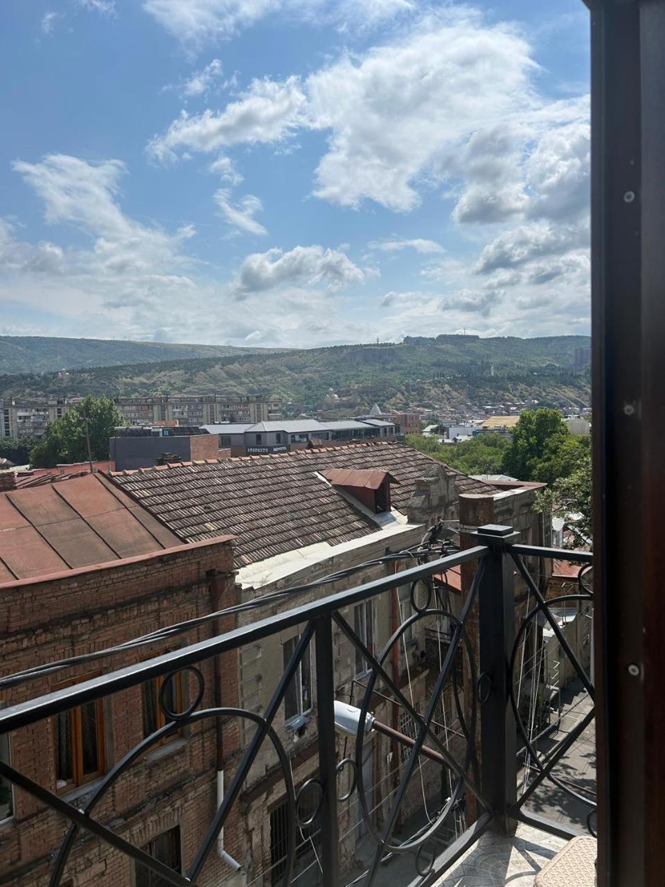 Tbilisi Center Hotel ภายนอก รูปภาพ